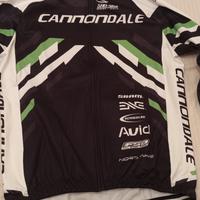 Divisa bicicletta cannondale 