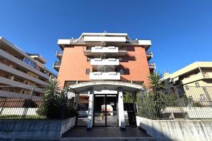3 LOCALI A ROMA