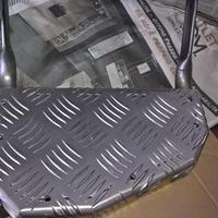 piastra predellino post. DEFENDER Td4-Td5