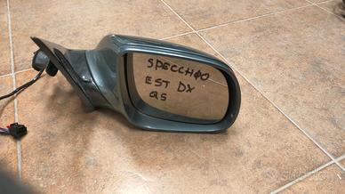 specchietto dx  Q5 2015