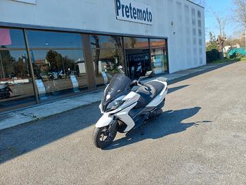 Kymco Downtown 350i