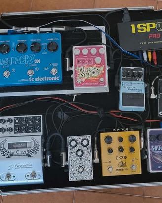 Pedaliera multi-effetto pedali singoli