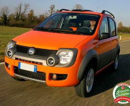 FIAT Panda 1.3 MJT 16V 4x4 Cross ELD+TETTO PANOR