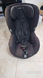 Seggiolino auto BèbèeConfort AXISS