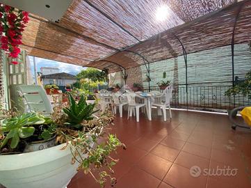 CASA INDIPENDENTE A ERCOLANO