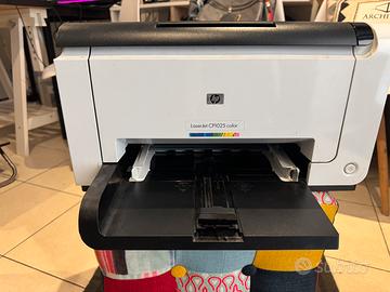 Stampante HP LaserJet CP1025 color