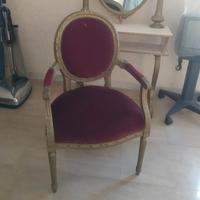 Sedia retro' in velluto rosso