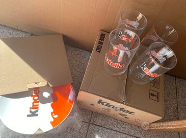 4 bicchieri e 4 piatti nutella nuovi