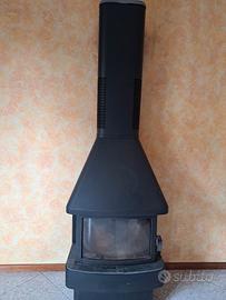 Caminetto a legna modello Contura 450