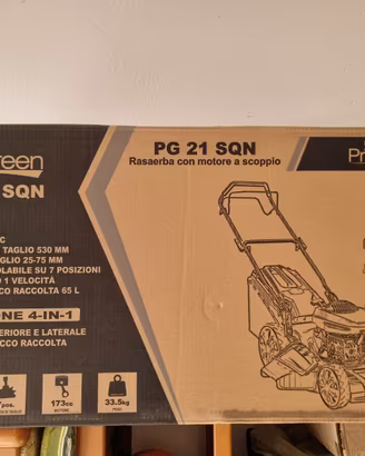 Rasaerba con motore a scoppio