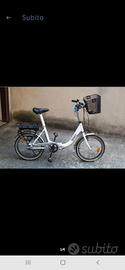 BICICLETTA PEDALATA ASSISTITA 
