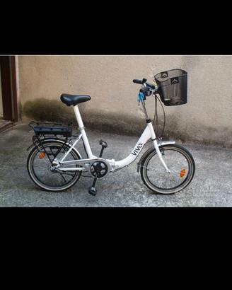 BICICLETTA PEDALATA ASSISTITA 