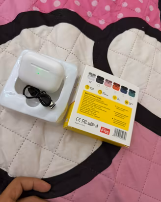 Wireless earphones