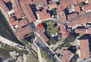 Immobile in asta di 419 m² con più di 5 locali a S