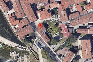 Immobile in asta di 419 m² con più di 5 locali a S