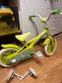 Bici bambini con rotelle.