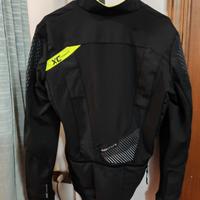 abbigliamento mountain-bike 