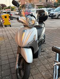 Beverly S 300