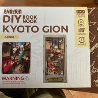 Anavrin, angolo libro tridimensionale illuminato