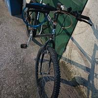 Bicicletta mountain-bike prezzo TRATTABILE 