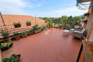 3 LOCALI A GASSINO TORINESE