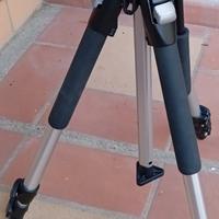 treppiede Manfrotto 