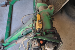 Sponda idraulica di sollevamento