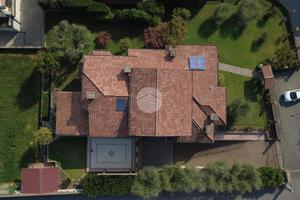 VILLA SINGOLA A TRAVAGLIATO