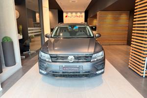 Volkswagen Tiguan 2.0 TDI SCR DSG Business BlueMot