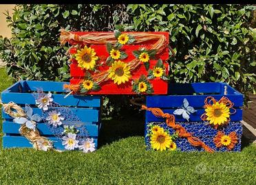 cassette  di legno  decorate 