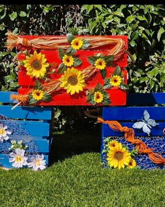 cassette  di legno  decorate 