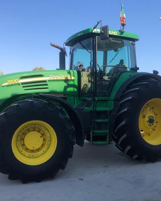 TRATTRICE JOHN DEERE 7720