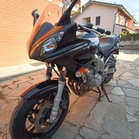 Yamaha Fazer 600