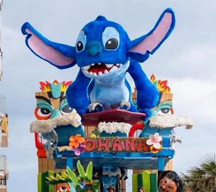 Carro Mascheroni di carnevale