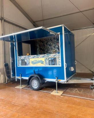 Rimorchio  per ambulanti e street food da 750 Kg.