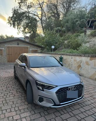 AUDI A3 4a serie SPB 30 TFSI 1.0 110 cv