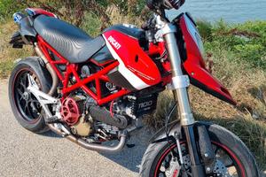 Ducati hypermotard 1100 S