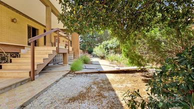 VILLA SINGOLA A PALERMO