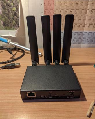 Quectel RM502Q-AE Router 5G/ IoT o app. enterprise