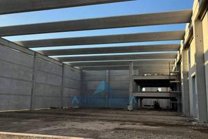 Immobile di 2300 m² a Caivano