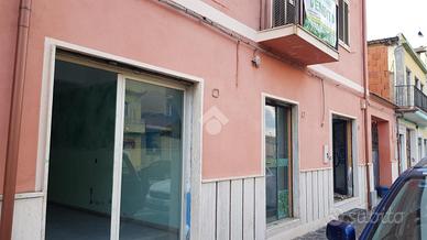 MULTILOCALE A CAPOTERRA