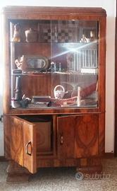 Vetrinetta, anni ’40, radica, in stile art deco'