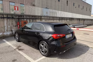 Mercedes-Benz Classe A 180 AMG Premium – 2019 –