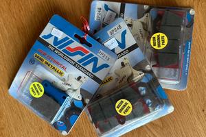 Nissin set pastiglie freno Suzuki Kawasaki