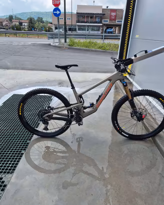 Santacruz Megatower c   tg L