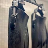 Pinne Hollis F1 con molle