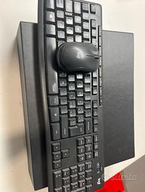 Tastiera più mouse wireless Logitech