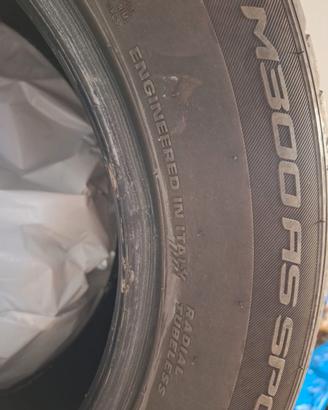 Gomme MOMO 215/60 R16