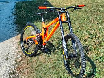 Downhill mtb Propain Rage 650b