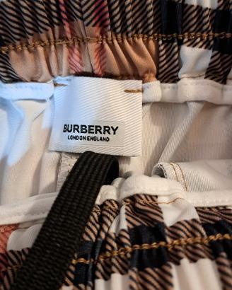 completo burberry